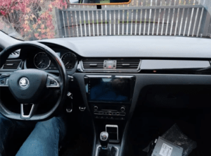 Autoradio Skoda Rapid Android – CarPlay photo review