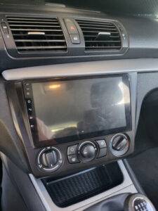 Autoradio BMW Série 1 E81-E82-E87-E88 Android Auto - CarPlay photo review