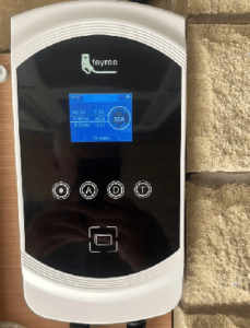 Borne de recharge triphasée 22 KW - 400V - 32A photo review