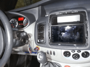 Autoradio Renault Trafic Android Auto - CarPlay photo review