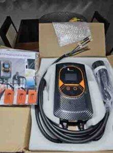 Borne de recharge monophasée 7.6 KW - 230V - 32A photo review