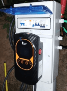 Borne de recharge monophasée 7.6 KW - 230V - 32A photo review