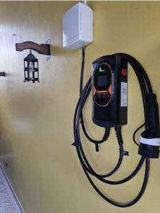 Borne de recharge triphasée 22 KW - 400V - 32A photo review