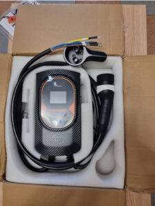 Borne de recharge triphasée 22 KW - 400V - 32A photo review