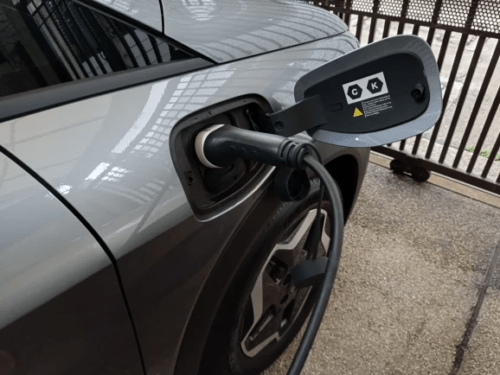 Borne de recharge triphasée 11 KW - 400V - 16A photo review