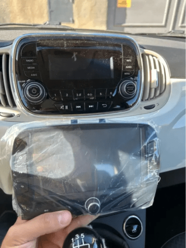 Autoradio Fiat 500 Android Auto - CarPlay photo review